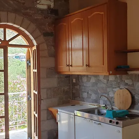 Ecotowers Stoupa Villa Levktron