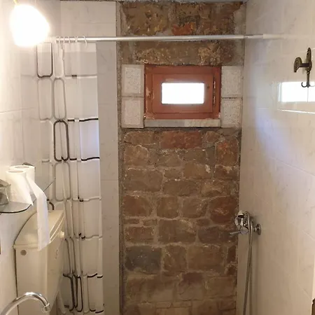Ecotowers Stoupa *
