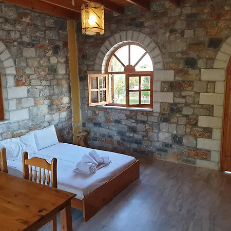 Ecotowers Stoupa Villa