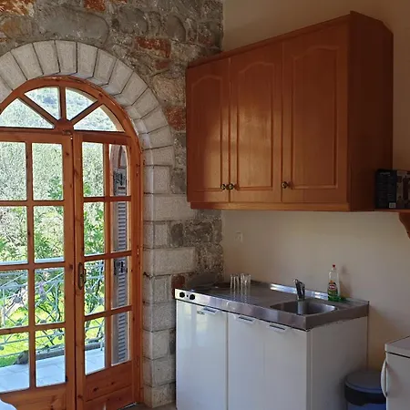 Ecotowers Stoupa * Levktron