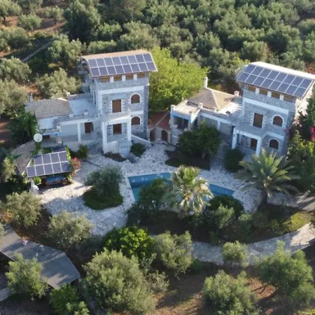 Villa Ecotowers Stoupa